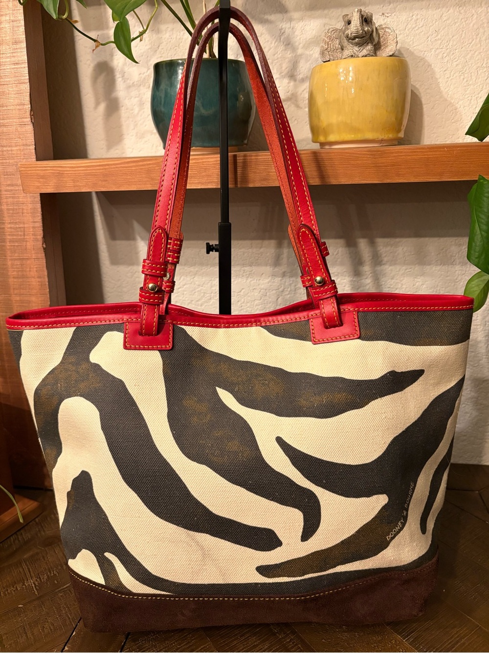 Dooney & Bourke Zebra Print Lee Tote Red Leather & Suede - Picture 5 of 13